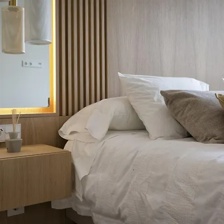 Apartamento Vivi Homes - Alma Pool, Gym, Sauna, Terrace & Sea View Torremolinos