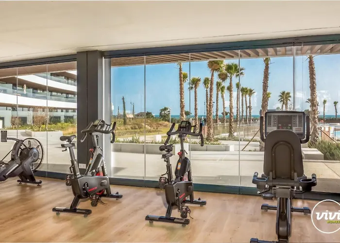 Vivi Homes - Alma Pool, Gym, Sauna, Terrace & Sea View Apartamento Torremolinos