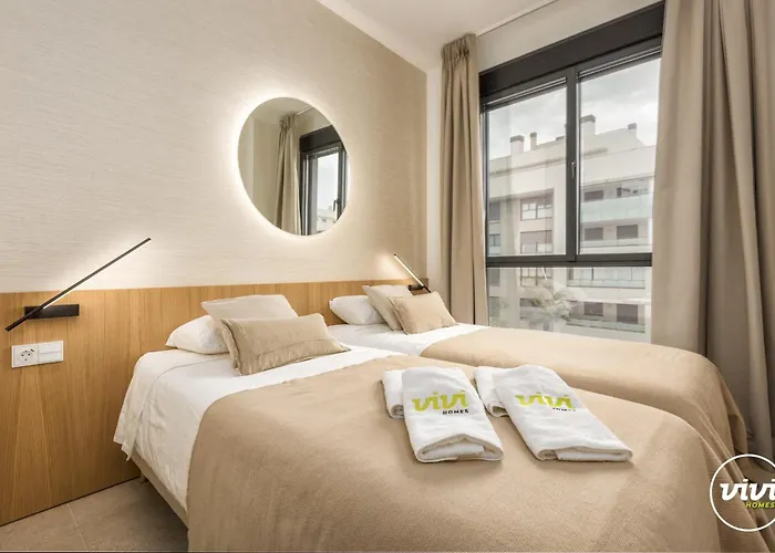 Vivi Homes - Alma Pool, Gym, Sauna, Terrace & Sea View Torremolinos