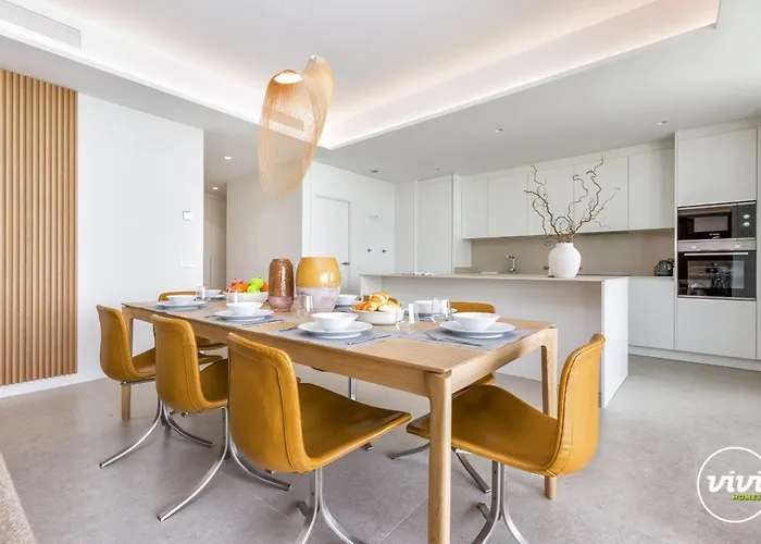 Vivi Homes - Alma Pool, Gym, Sauna, Terrace & Sea View * Torremolinos