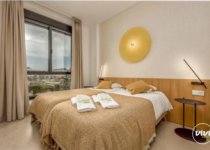 Apartamento Vivi Homes - Alma Pool, Gym, Sauna, Terrace & Sea View Torremolinos