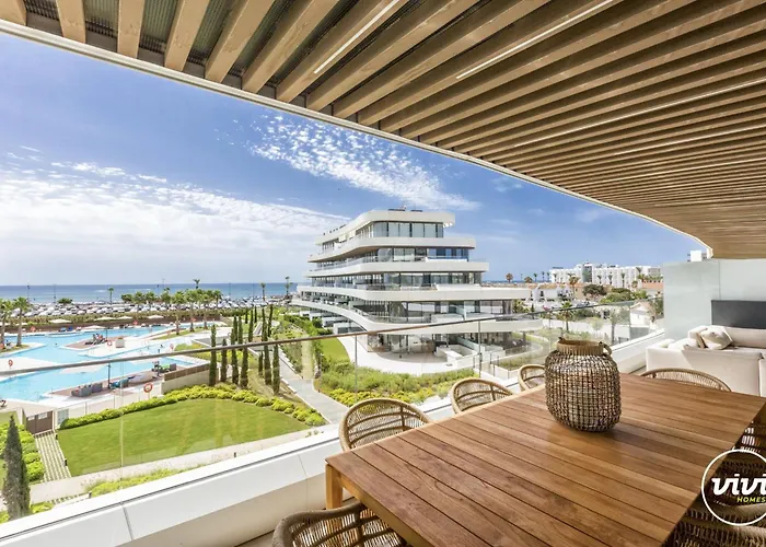 Apartamento Vivi Homes - Alma Pool, Gym, Sauna, Terrace & Sea View