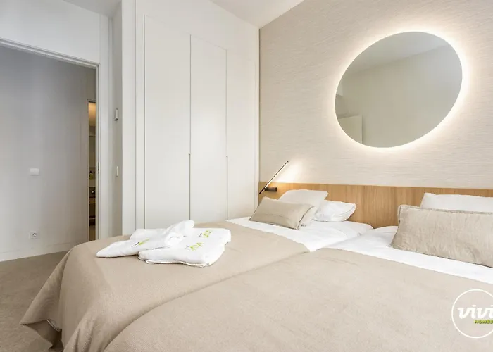 Vivi Homes - Alma Pool, Gym, Sauna, Terrace & Sea View 아파트