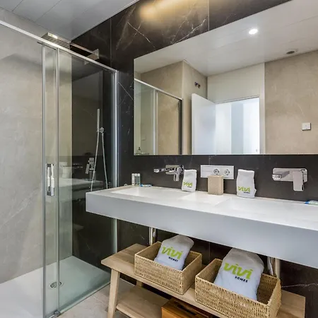 Vivi Homes - Alma Pool, Gym, Sauna, Terrace & Sea View * Torremolinos